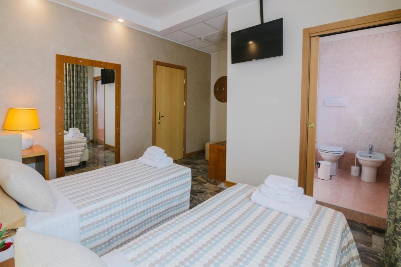 Piccolo Hotel Palosco Bagian luar foto